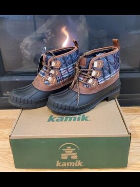 Kamik Sienna Lo Flannel Plaid & Brown Leather Waterproof Winter Boots